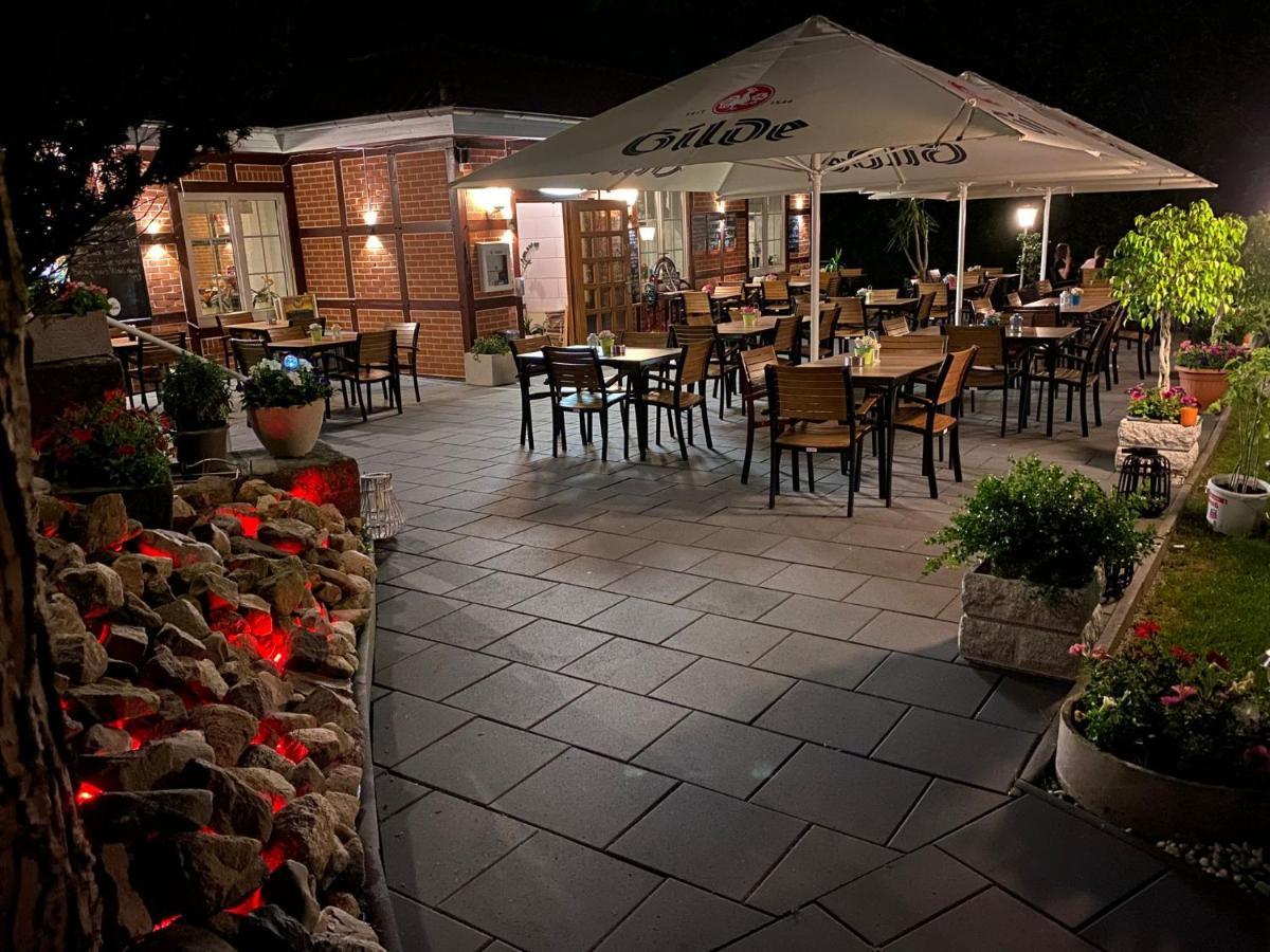 Hotel Zum Boehmegrund Bad Fallingbostel Buitenkant foto